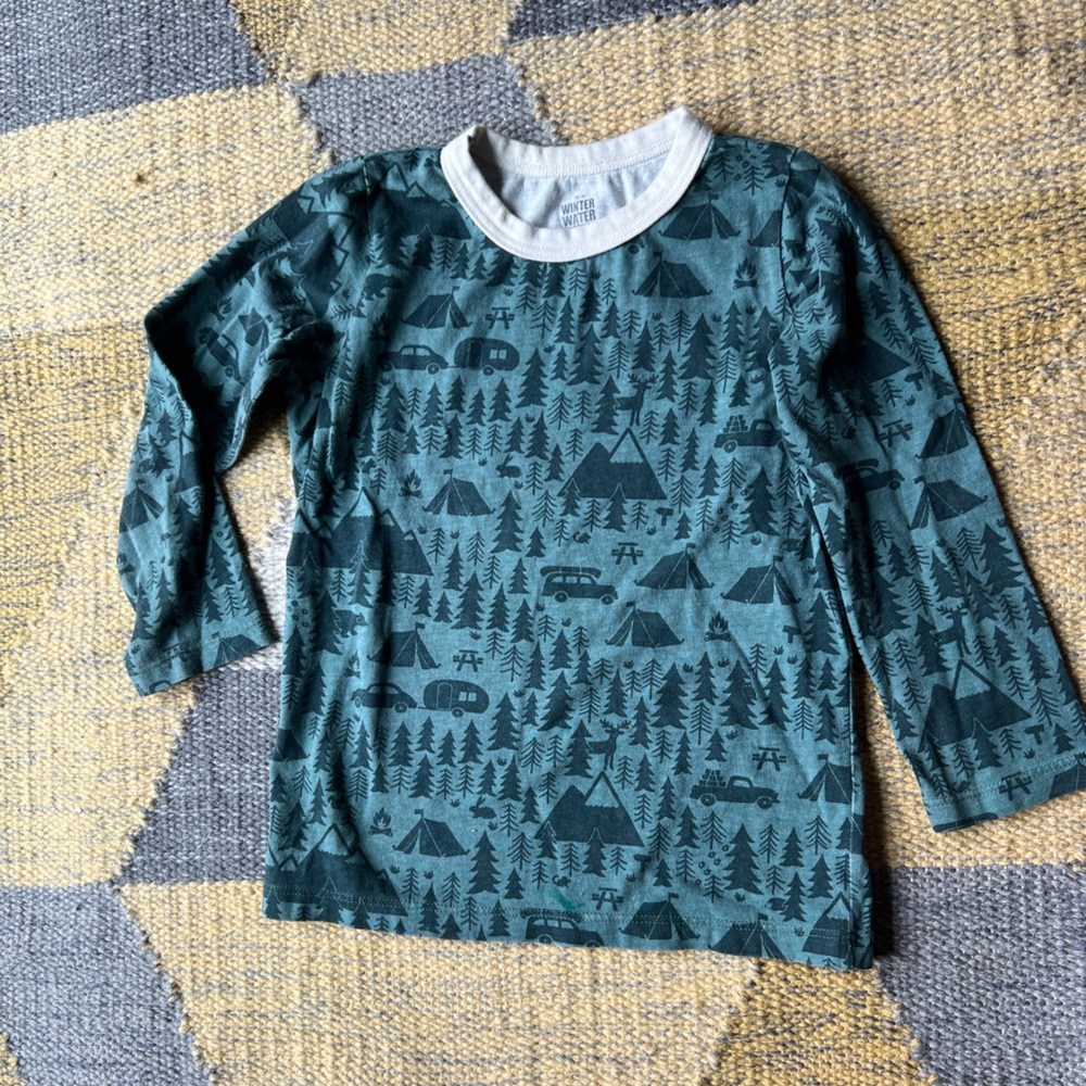Winter Water Factory long sleeve campsite print tee size 6